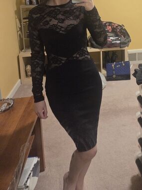 Kikiriki Black Floral Lace Bodycon Dress